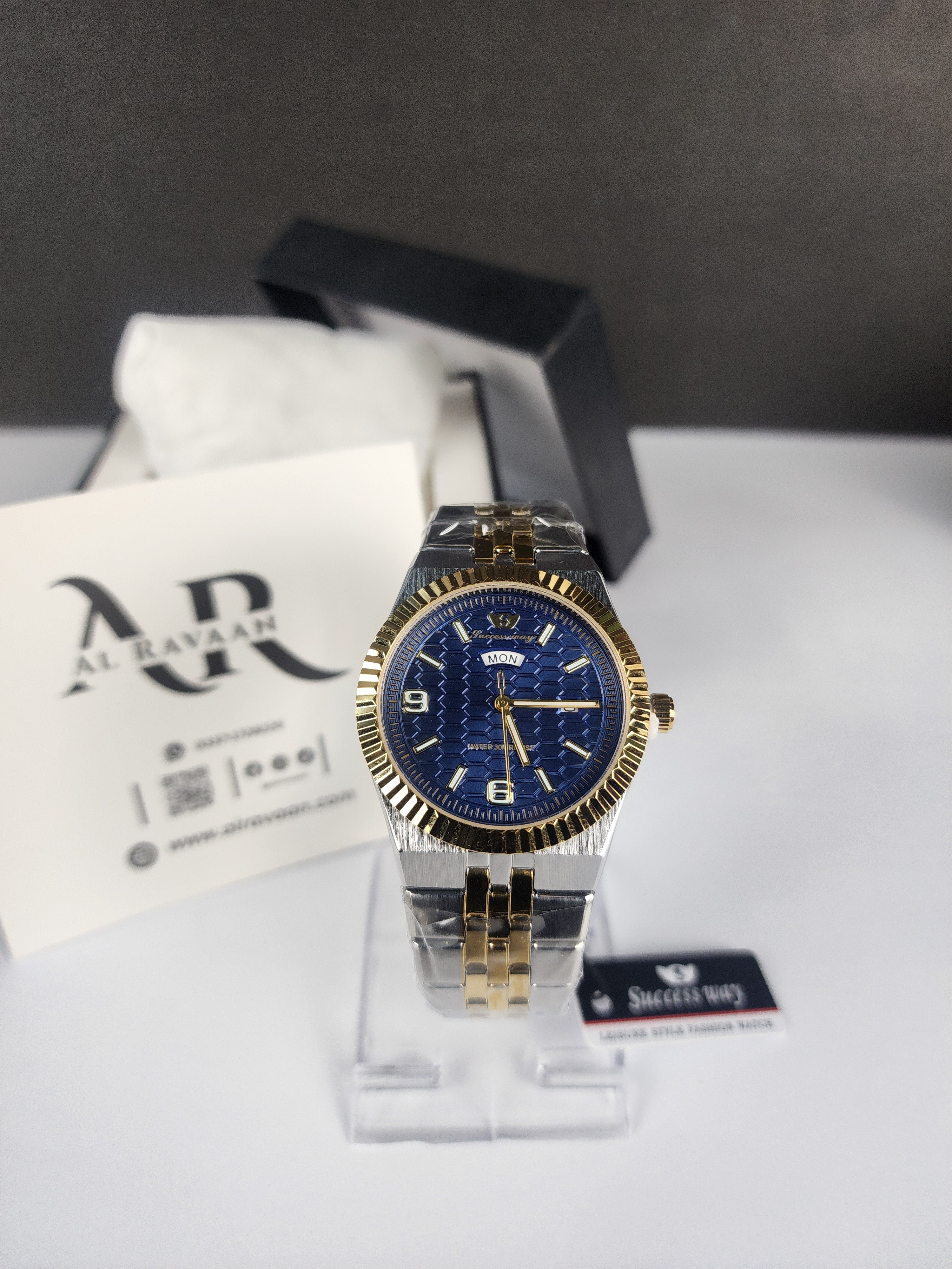 Luxury Successway (Day - Date) L270 - Two Tone - Blue Dial