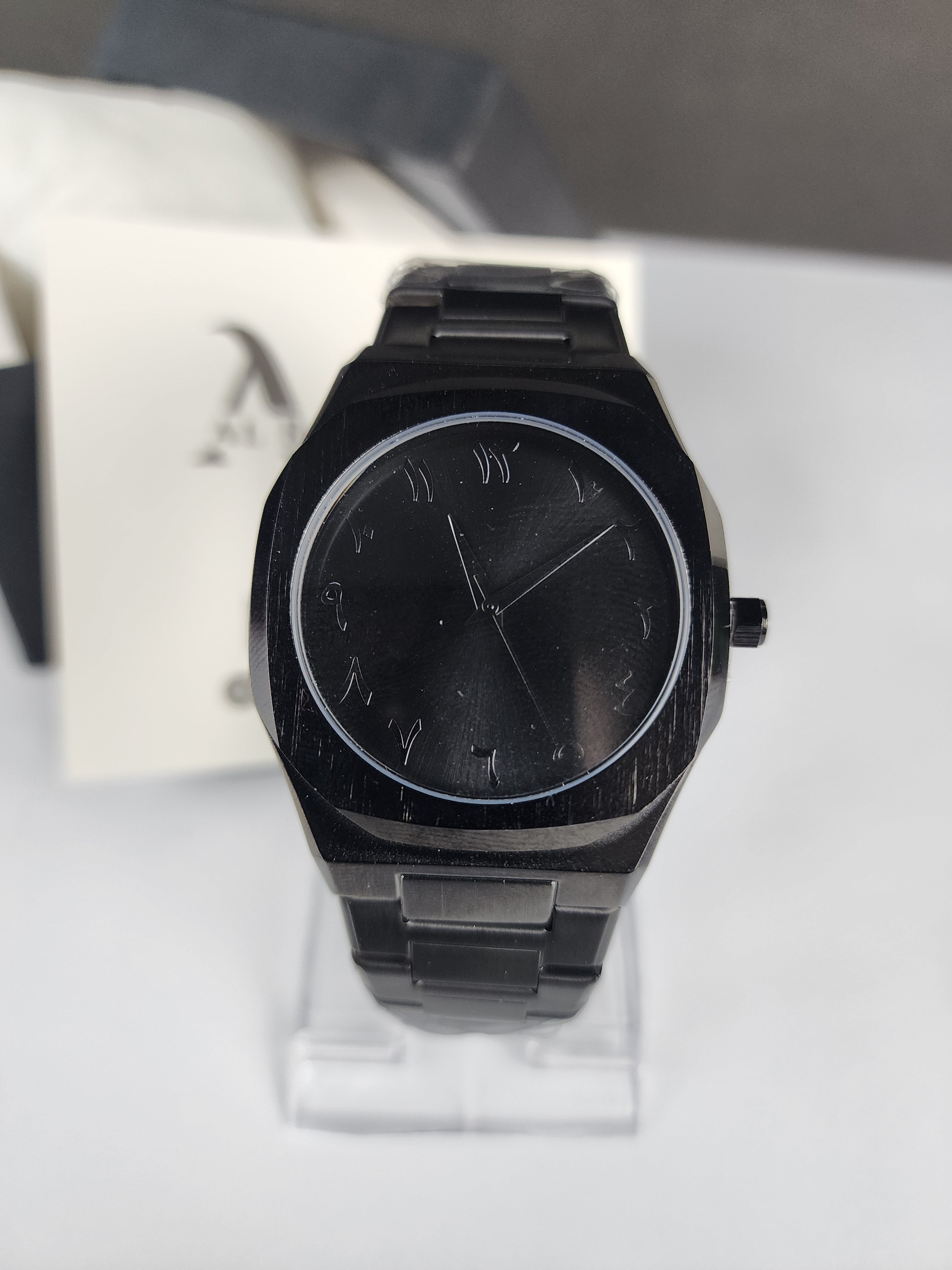 Bestwin Arabic - Aura #813 - Black