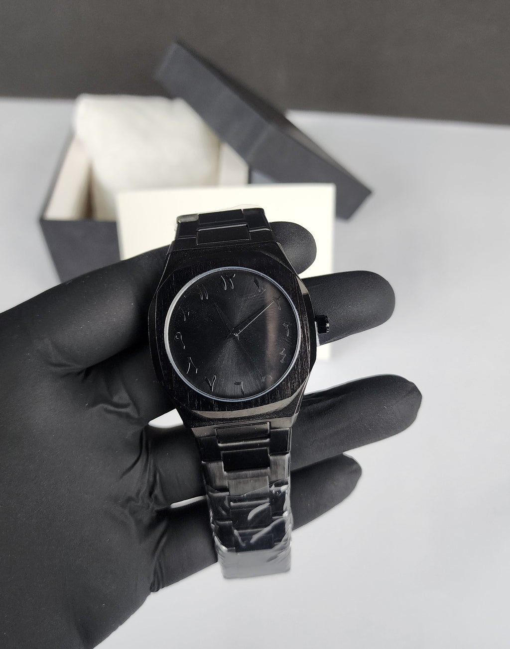 Bestwin Arabic - Aura #813 - Black