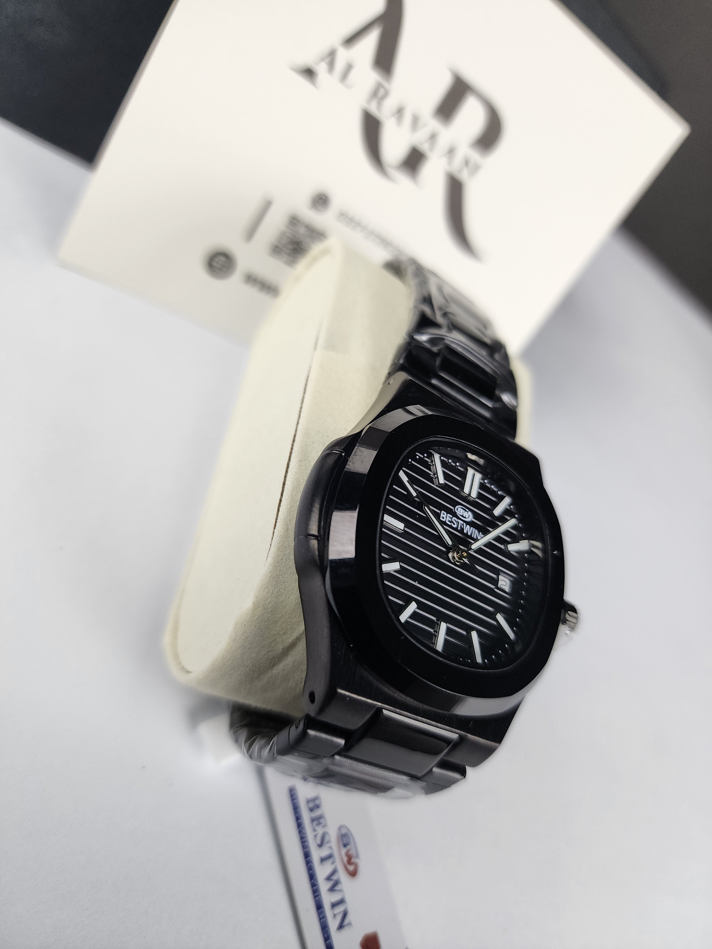 Bestwin Nautilus #137 - Black