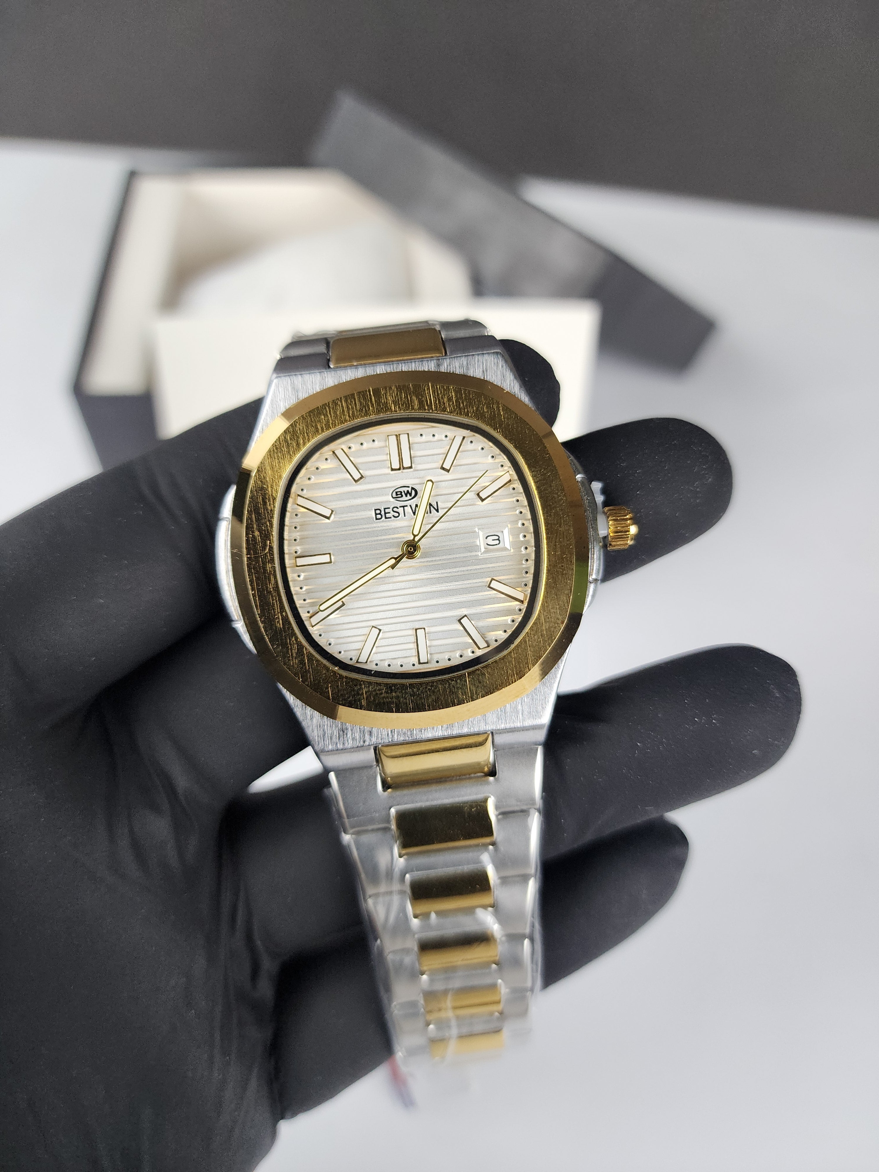 Bestwin Nautilus #137 - Two Tone - Silver Dial