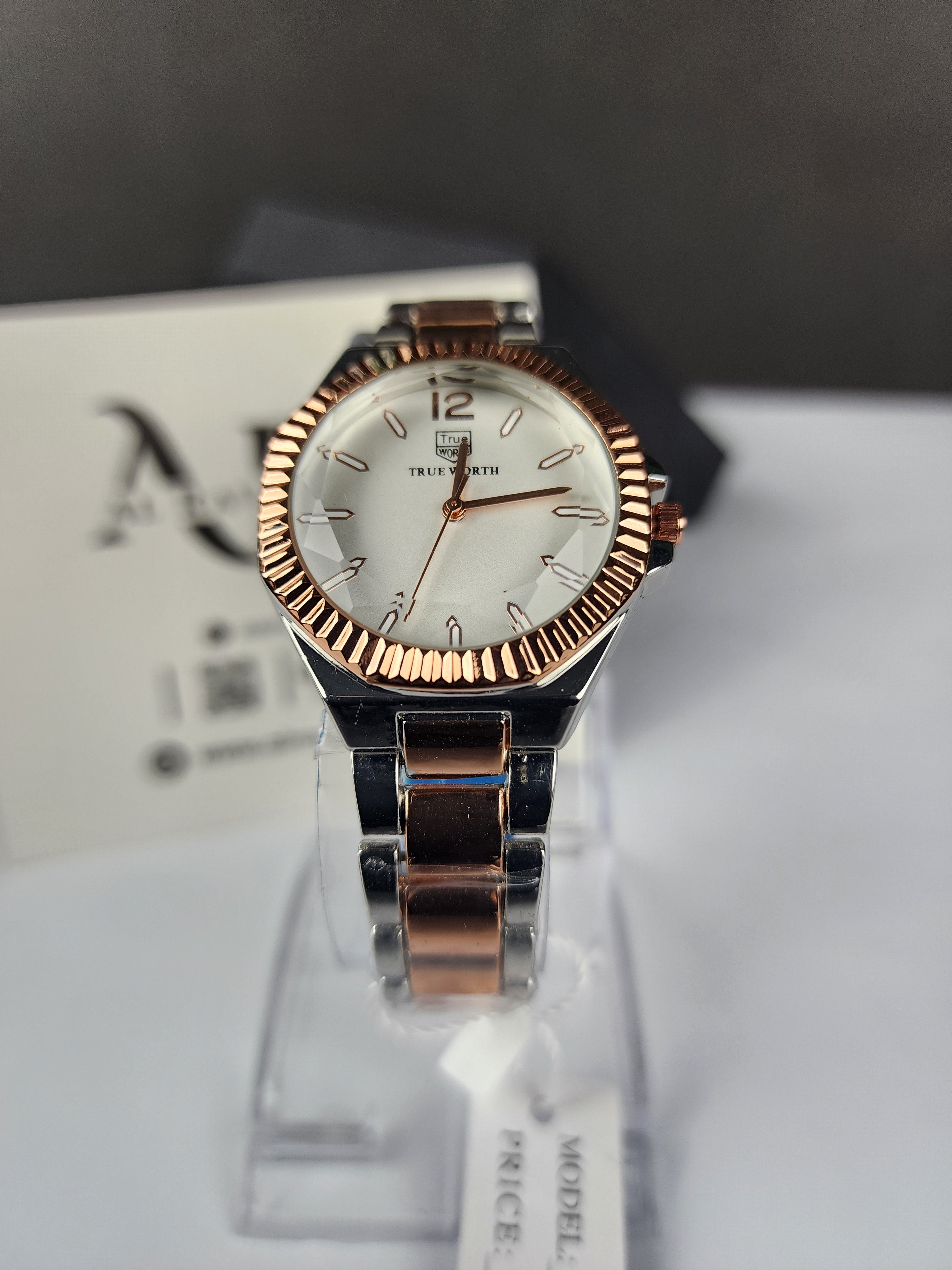 True Worth Model 04 - Two Tone - Rose Gold/Silver