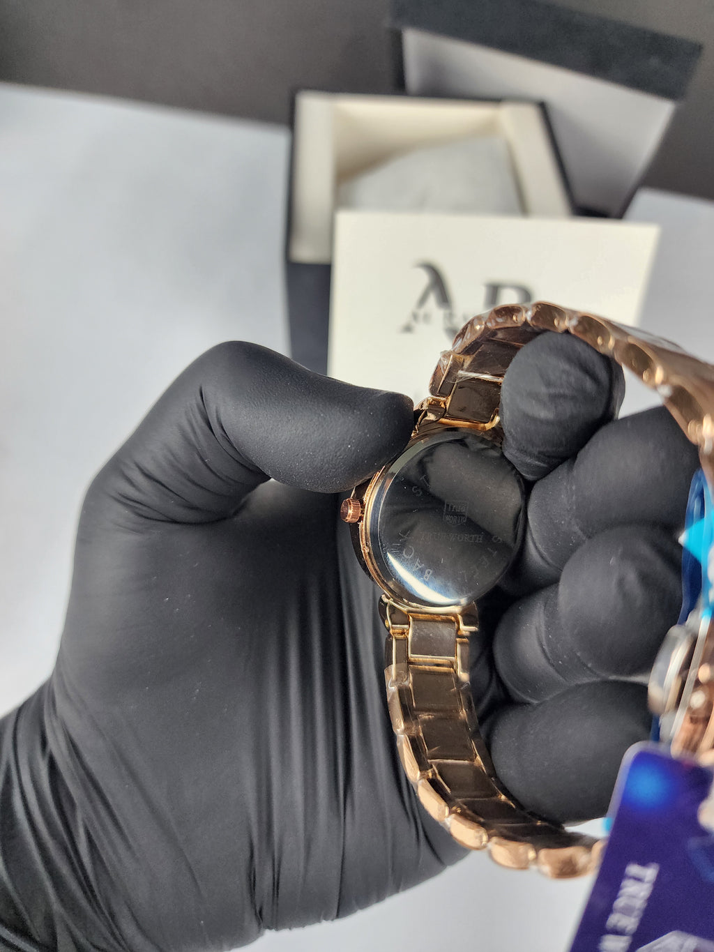 True Worth Model 03 - Stone Bezel - Rose Gold